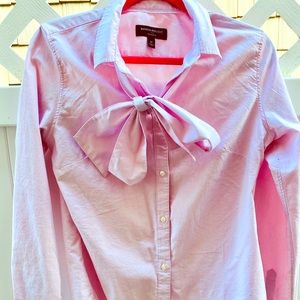 Never worn Banana Republic Blouse